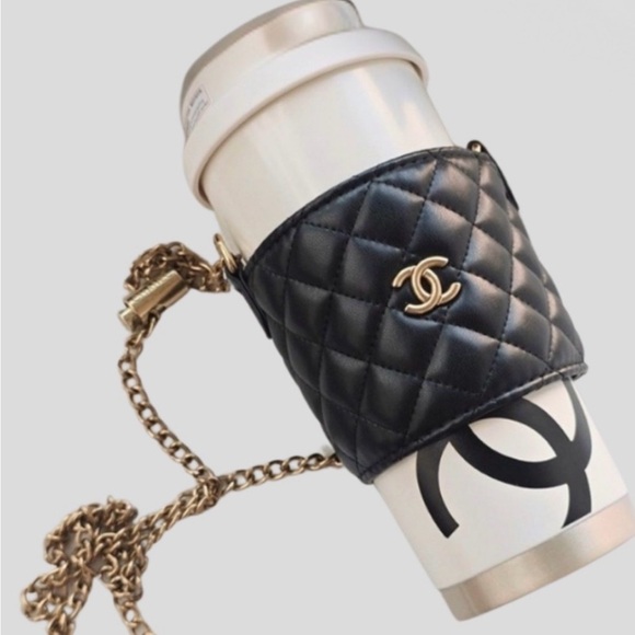 Source Unknown Accessories - Luxury Coffee Tumbler w/ Black Quilted Holder